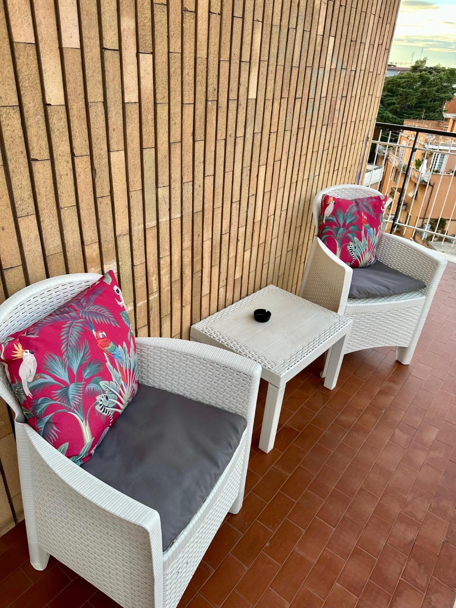 Monti Tiburtini Roma Guest House Eksteriør billede